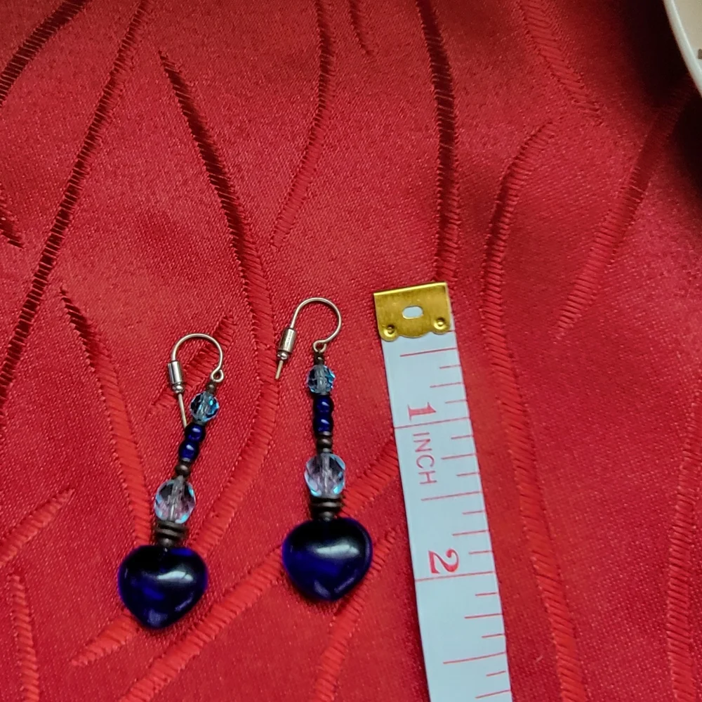 Owen Glass Collection dangle earrings - Picture 6 of 6